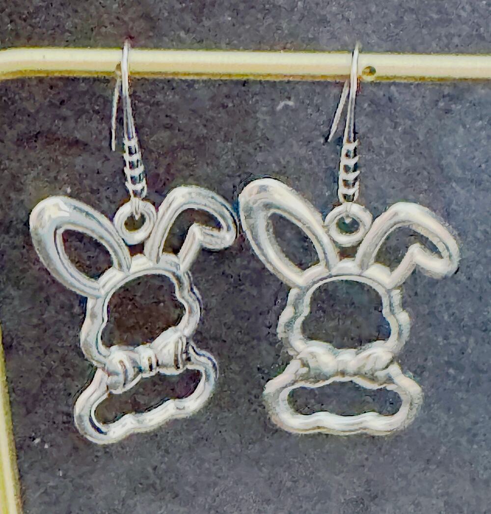 Silver Tone Bunny Rabbit Earrings on French Hook  E207